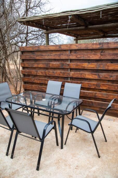 Wildheart Safari - Zesty Zebra Appartement Hoedspruit Buitenkant foto