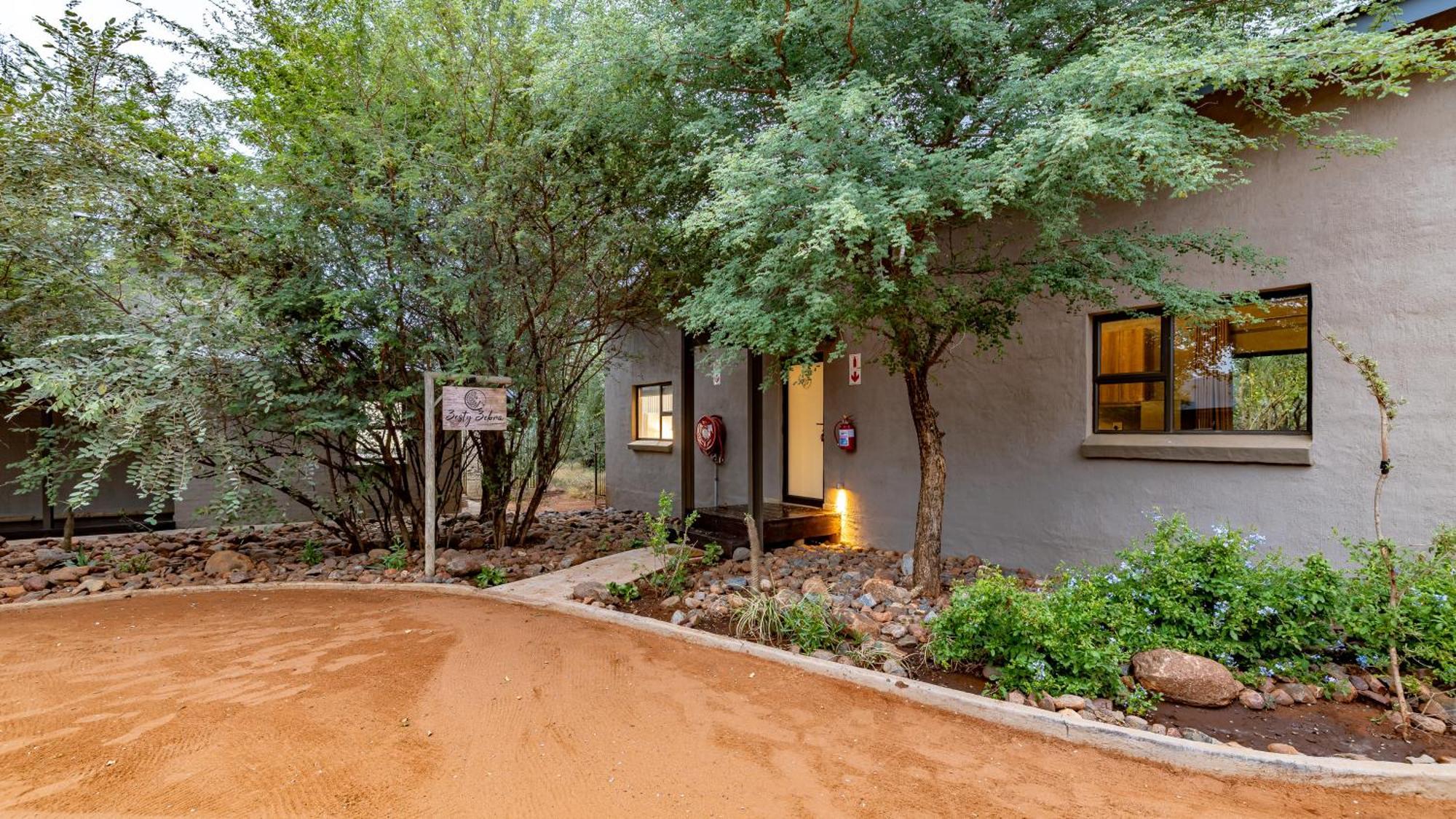 Wildheart Safari - Zesty Zebra Appartement Hoedspruit Buitenkant foto